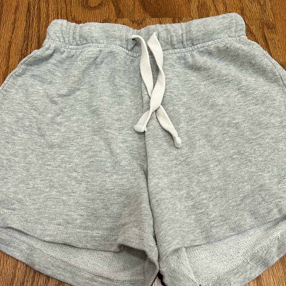 Gray JCrew like new XS terry shorts.